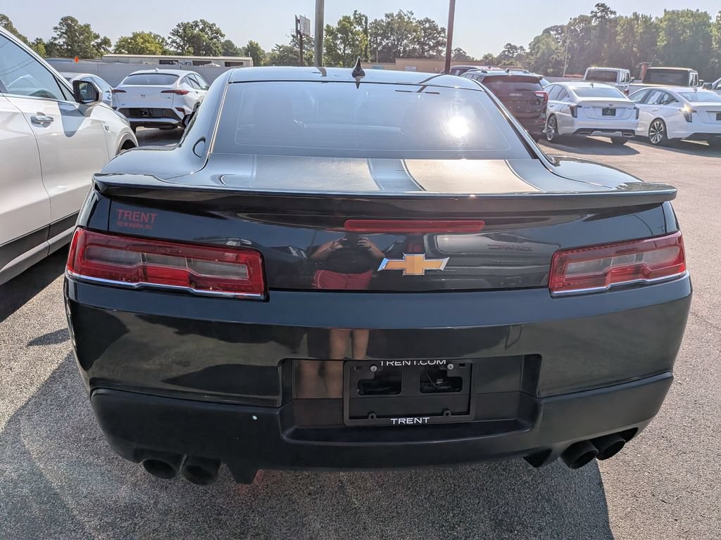 Used 2015 Chevrolet Camaro LT w/ RS Package RWD image 3