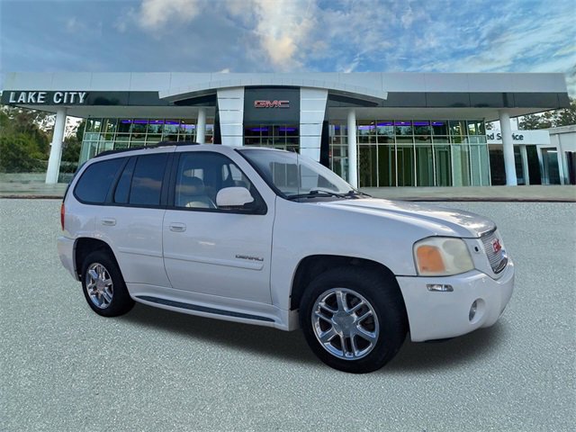 Used 2009 GMC Envoy Denali w/ Sun And 6-Disc Cd Package