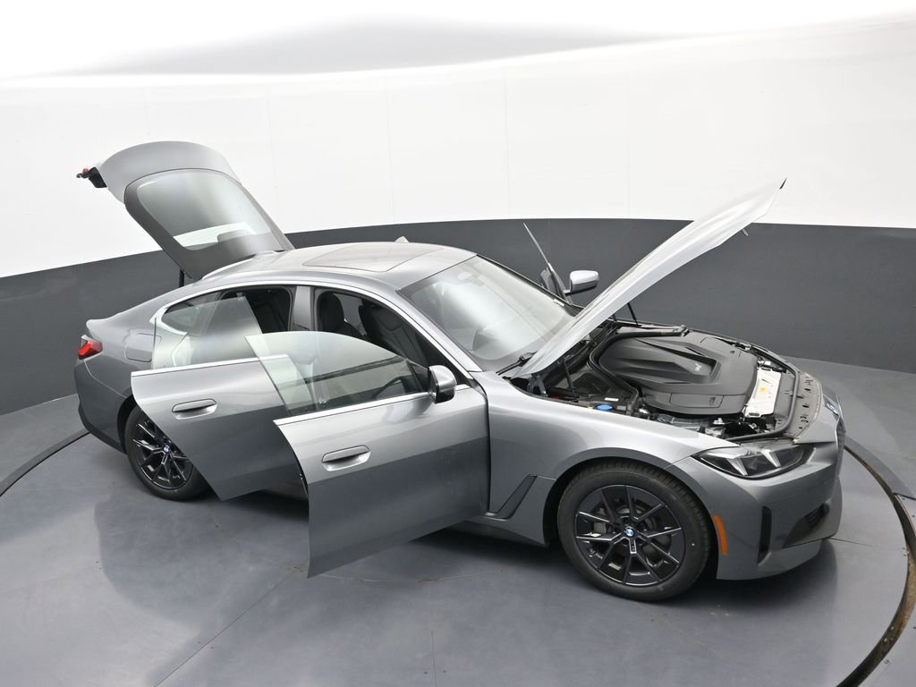 New 2026 BMW i4 xDrive40i w/ Premium Package AWD/4WD image 38