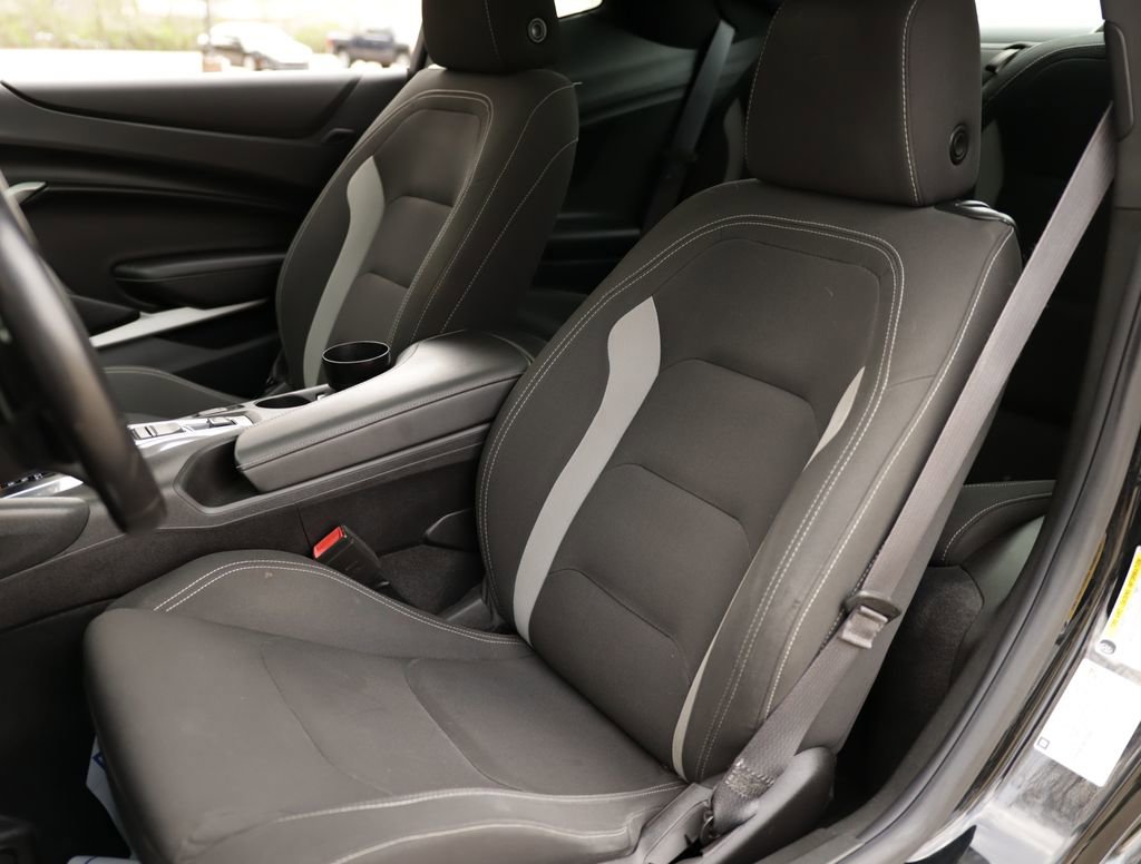 Used 2017 Chevrolet Camaro LT w/ RS Package image 20