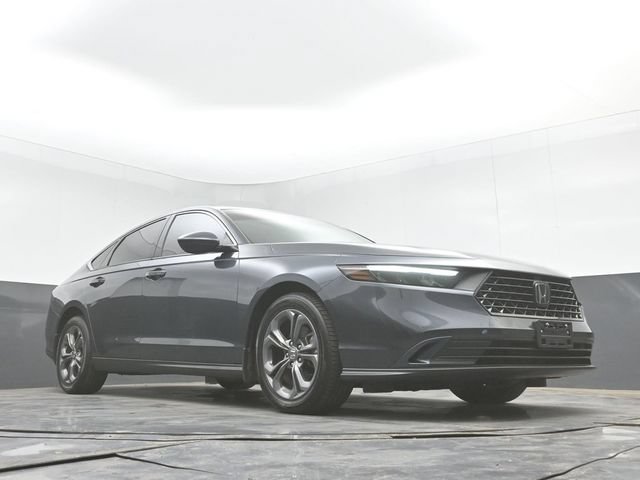 Used 2023 Honda Accord EX image 40