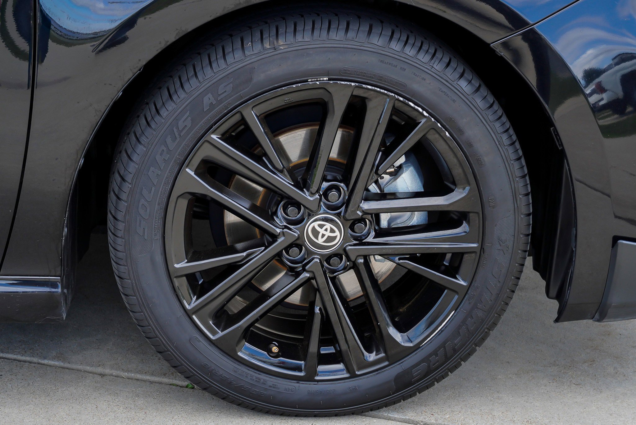 Certified 2025 Toyota Camry SE FWD image 10