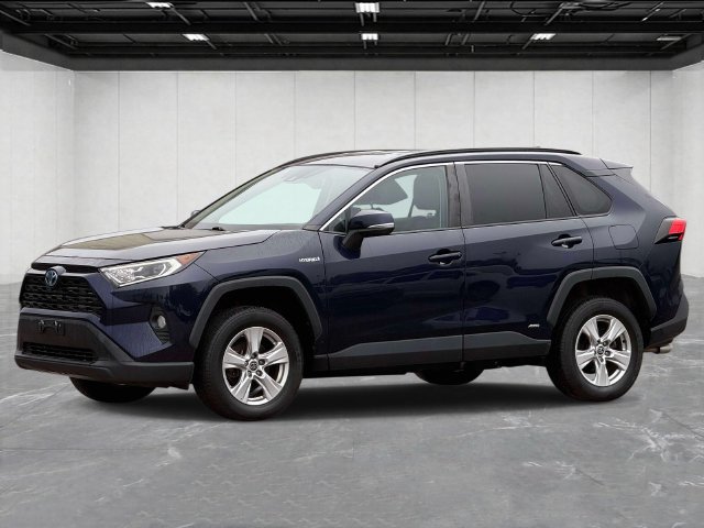 Used 2021 Toyota RAV4 XLE