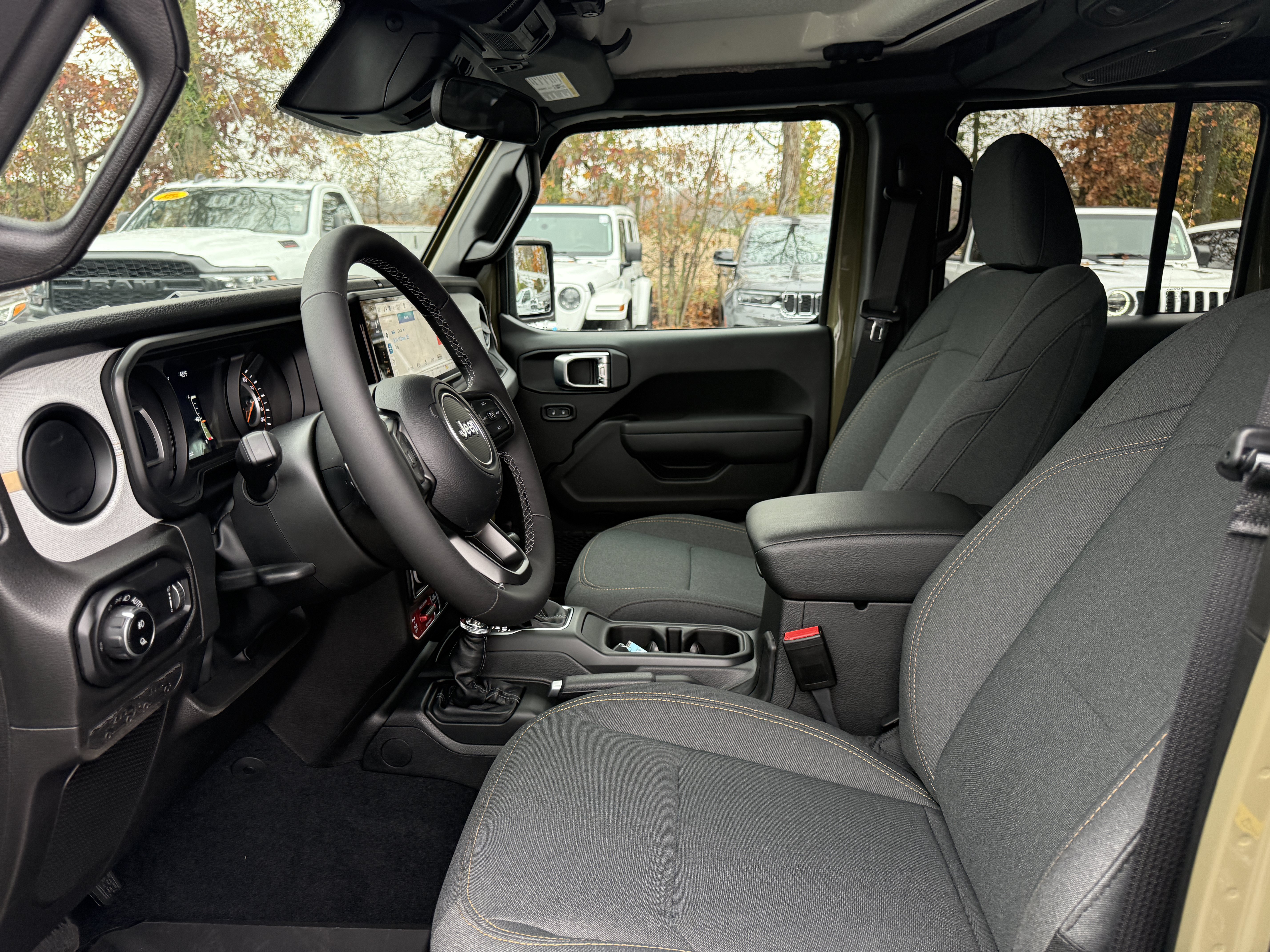 New 2026 Jeep Gladiator Sport AWD/4WD image 15