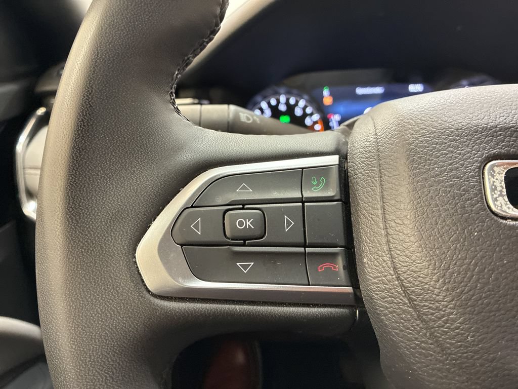 Used 2024 Jeep Compass Limited AWD/4WD image 25