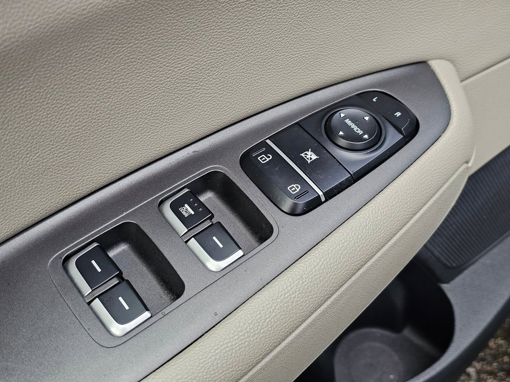 Used 2016 Kia Optima LX image 29