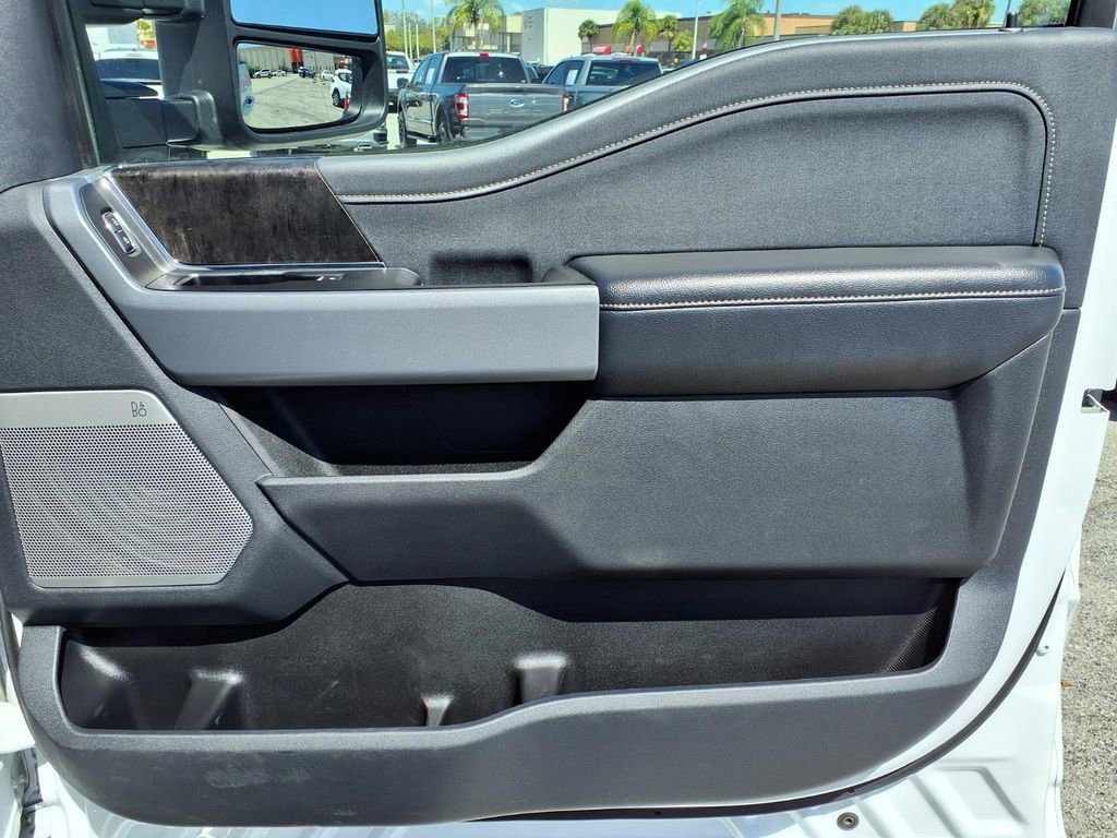 Used 2024 Ford F450 Lariat w/ Camper Package image 15