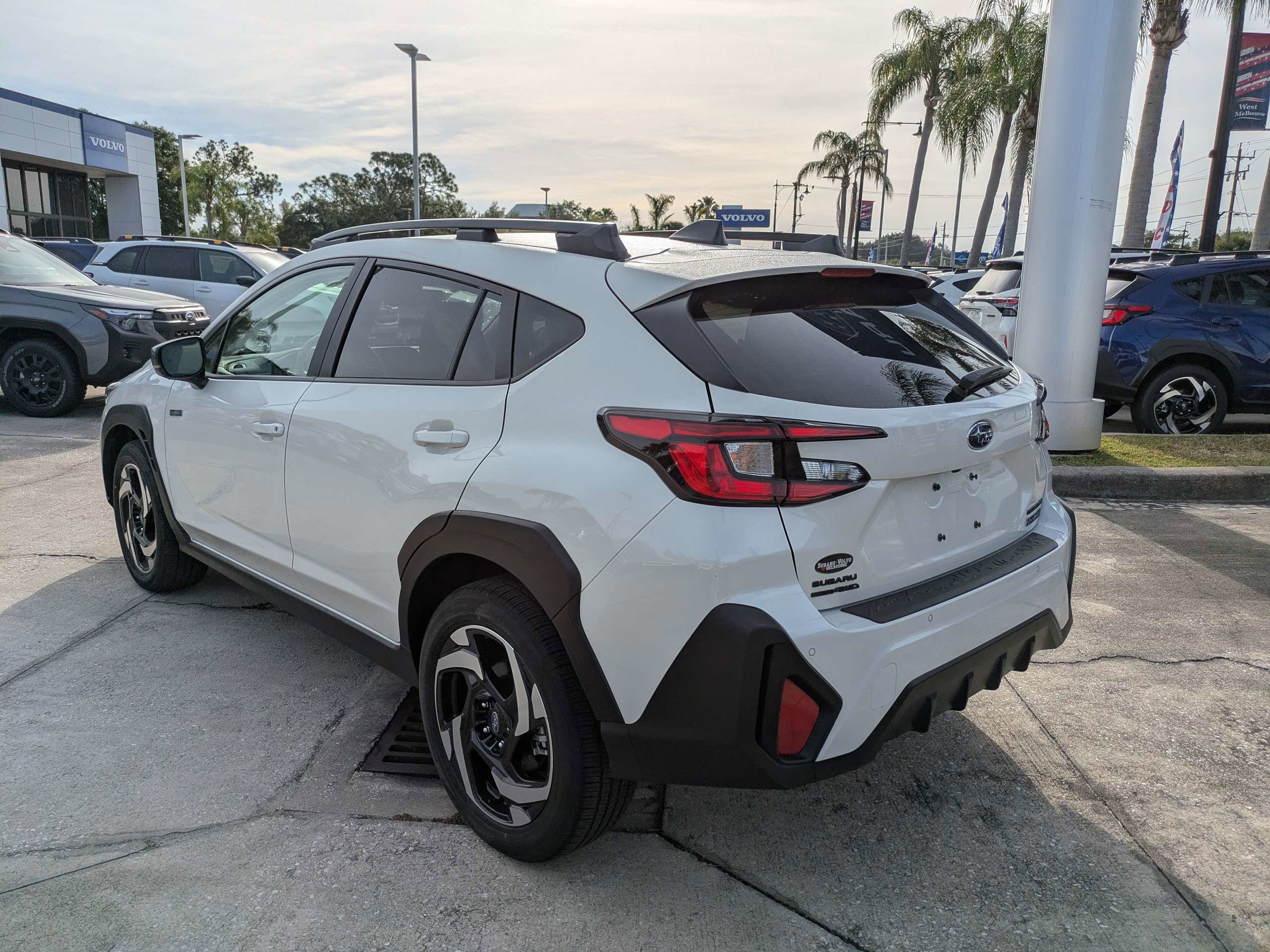 Certified 2026 Subaru Crosstrek 2.5i Limited w/ Crosstrek Mirror Package AWD/4WD image 6