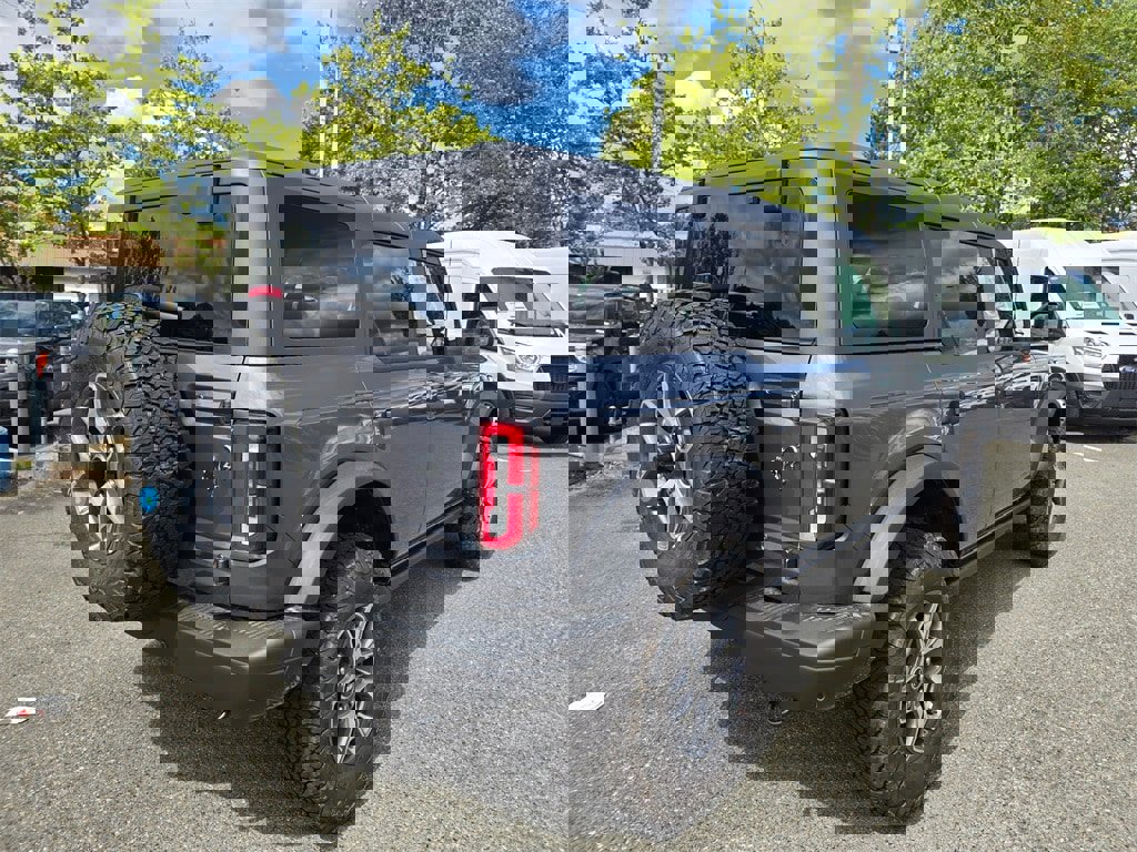 New 2025 Ford Bronco Badlands image 5