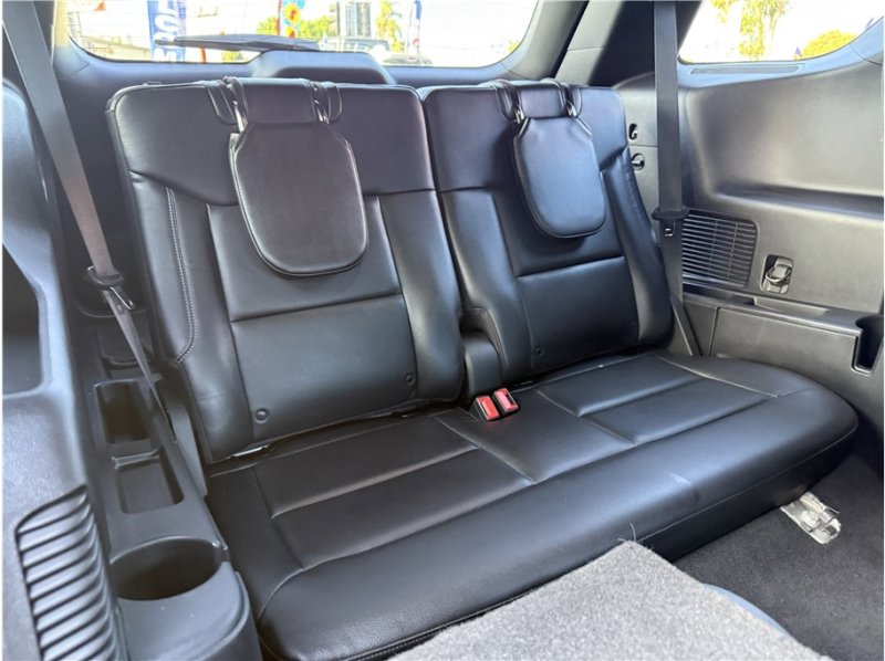 Used 2020 Ford Explorer XLT w/ Equipment Group 202A image 34