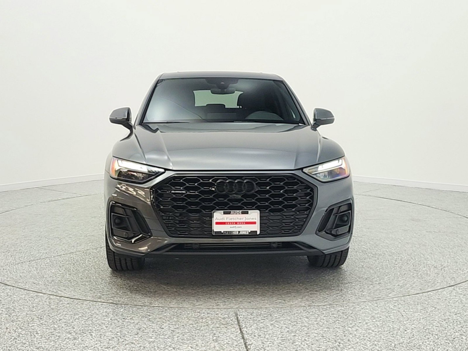 Used 2023 Audi Q5 2.0T Premium Plus w/ Premium Plus Package image 2