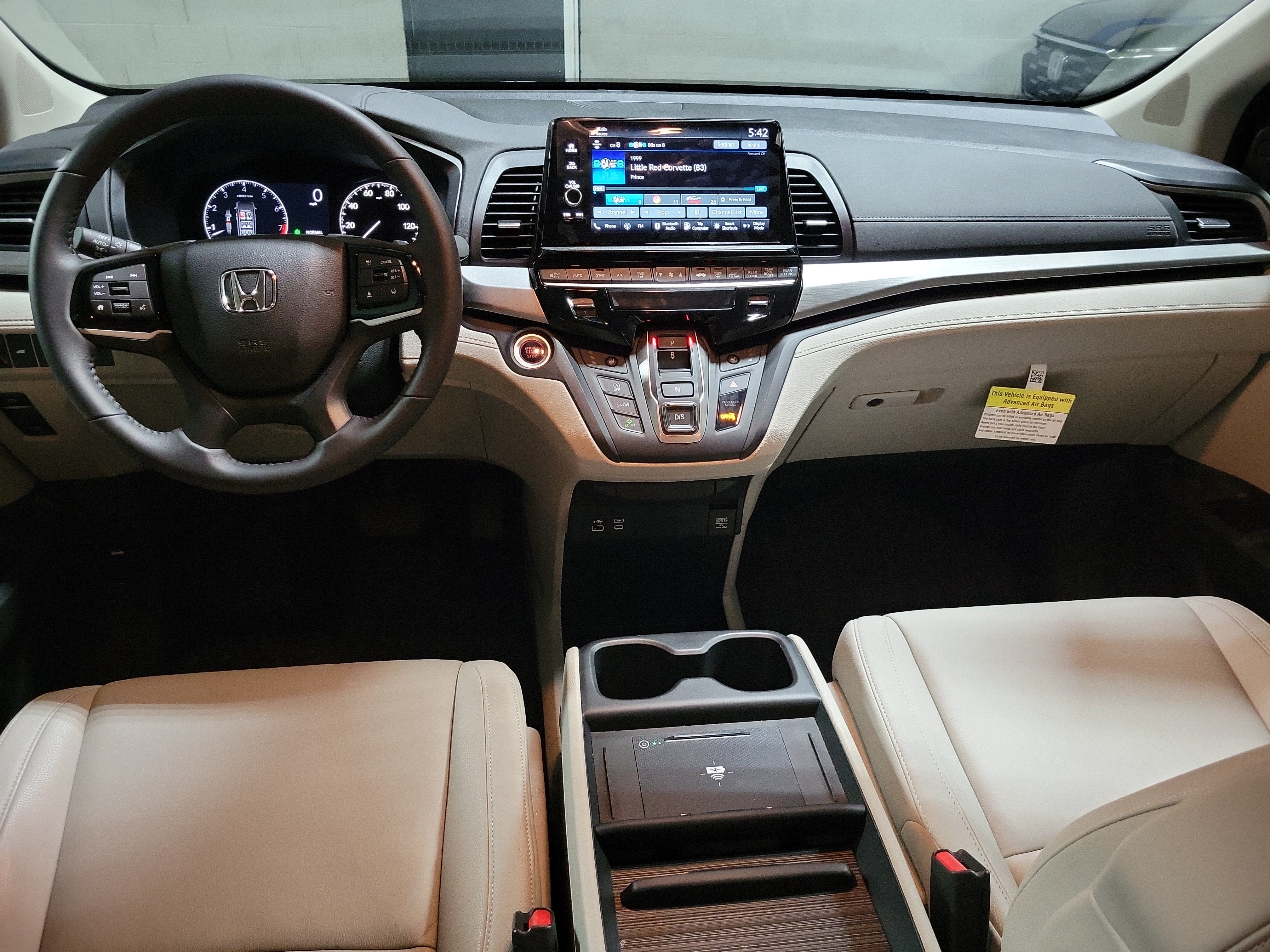 Used 2026 Honda Odyssey EX-L image 11