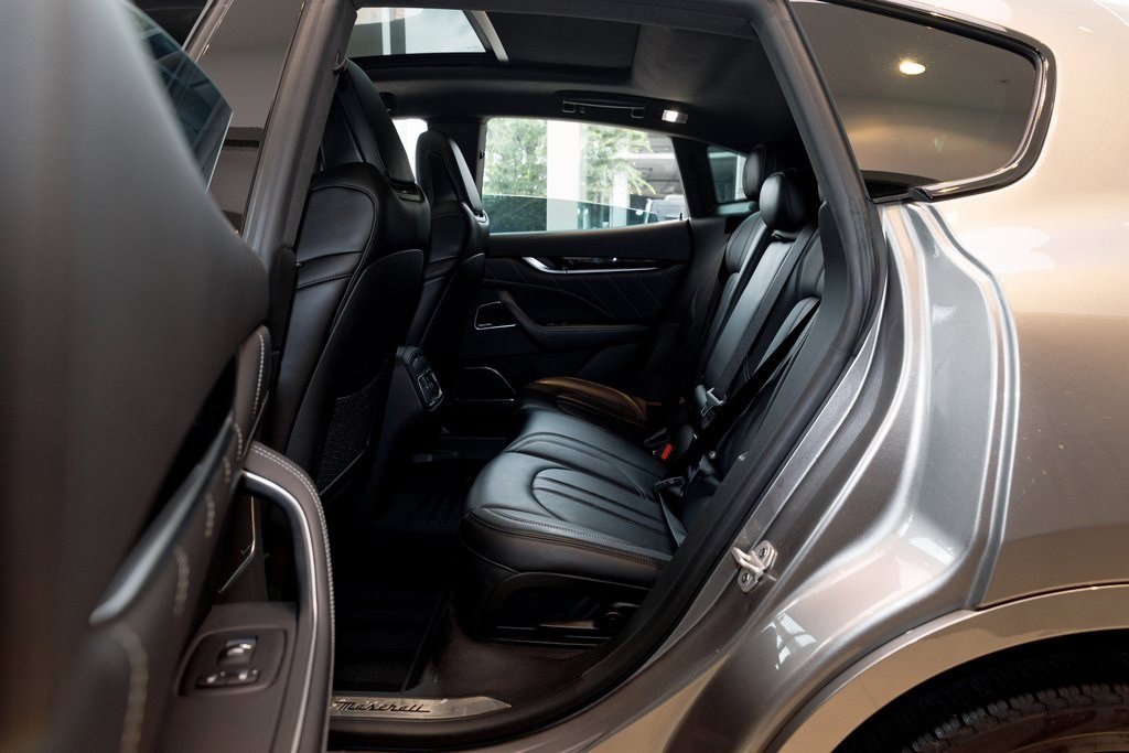 Used 2021 Maserati Levante S GranSport image 29
