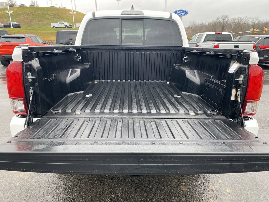 Used 2023 Toyota Tacoma SR image 15