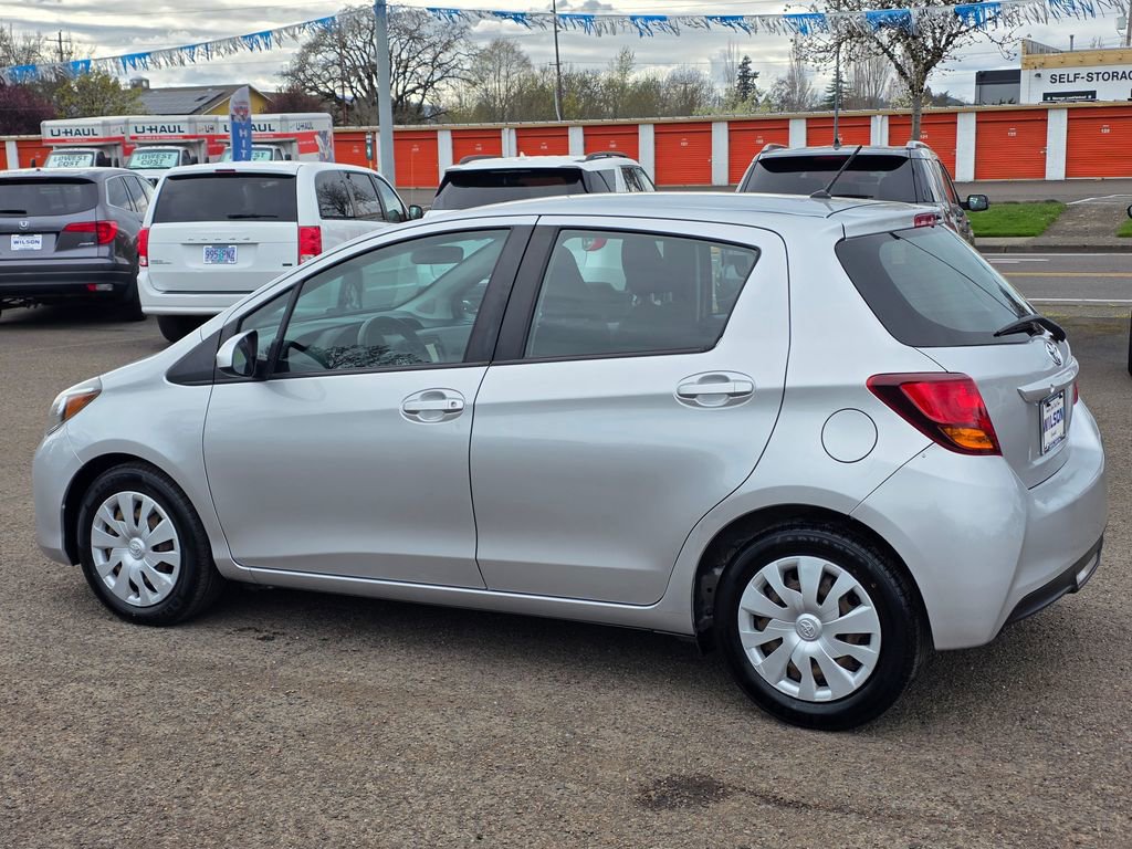 Used 2016 Toyota Yaris L image 22