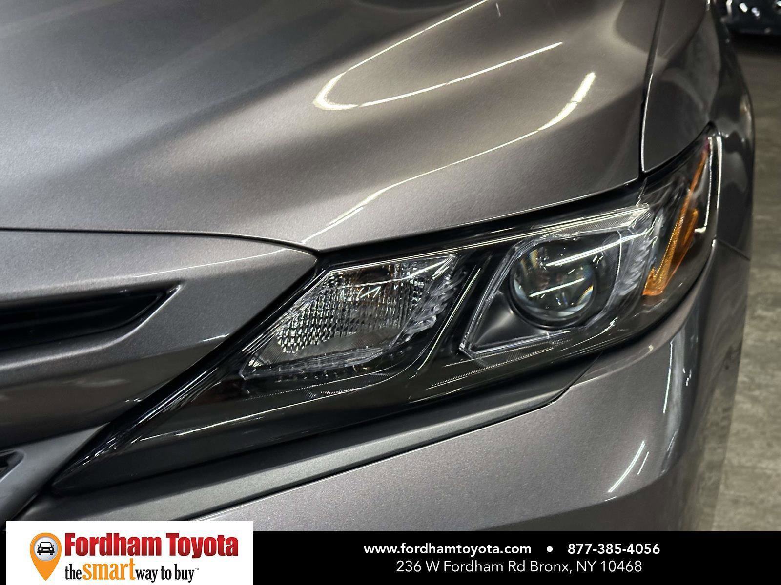 Certified 2023 Toyota Camry SE AWD/4WD image 4