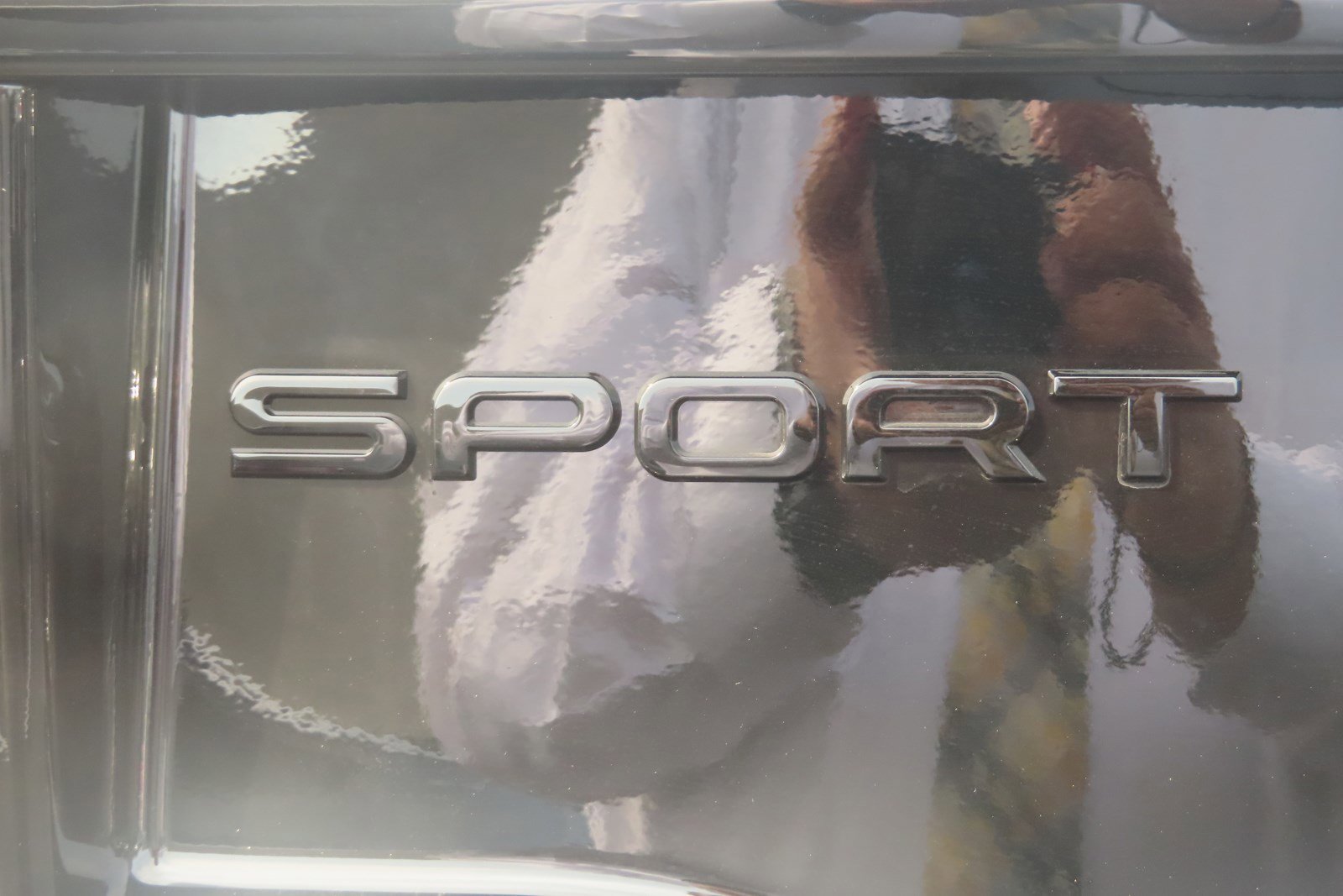 Used 2023 Land Rover Discovery Sport S R-Dynamic image 38