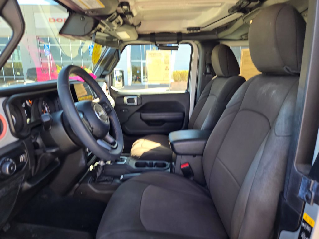 Used 2024 Jeep Wrangler Sport AWD/4WD image 31