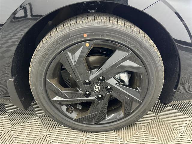 New 2026 Hyundai Elantra SEL Sport image 12