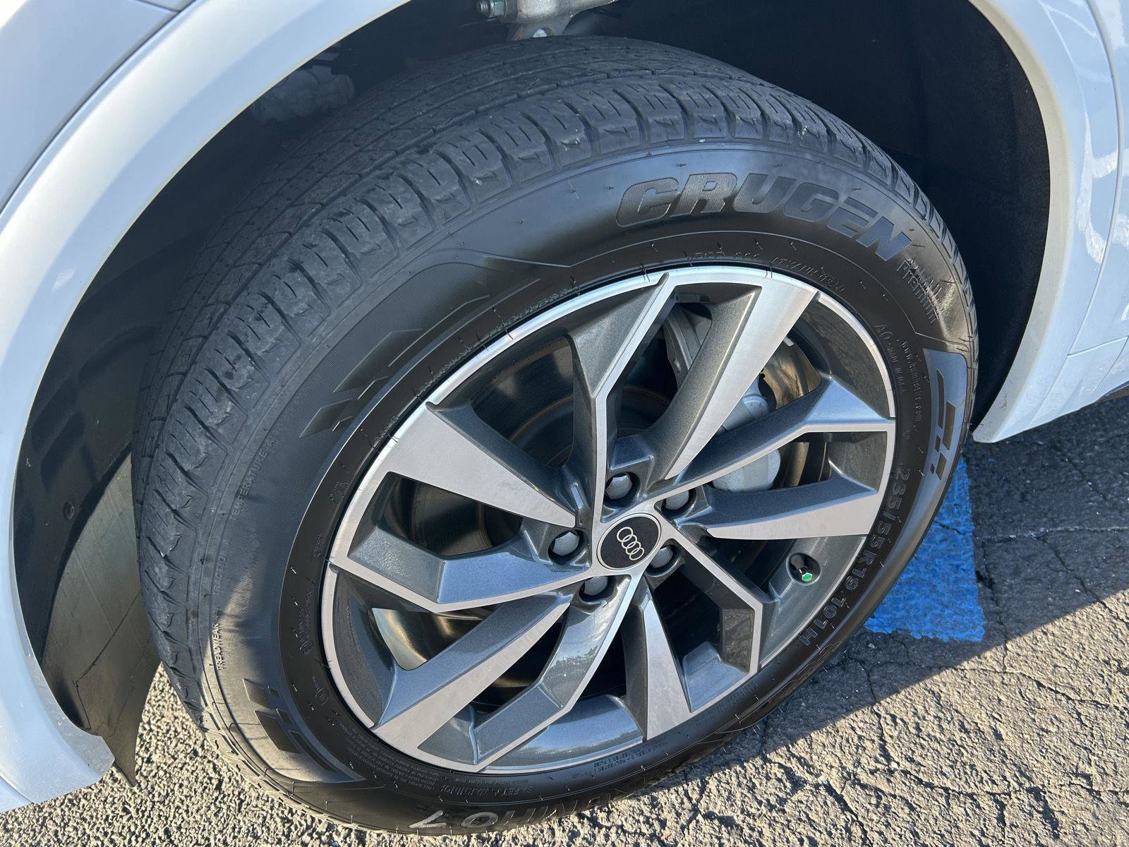 Used 2024 Audi Q5 2.0T Premium image 12