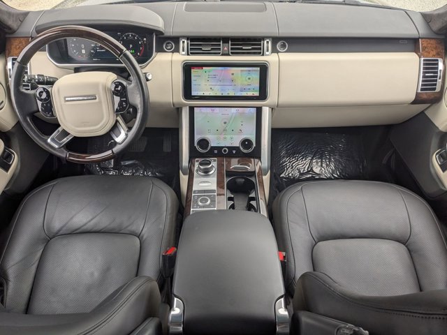 Used 2020 Land Rover Range Rover HSE image 18