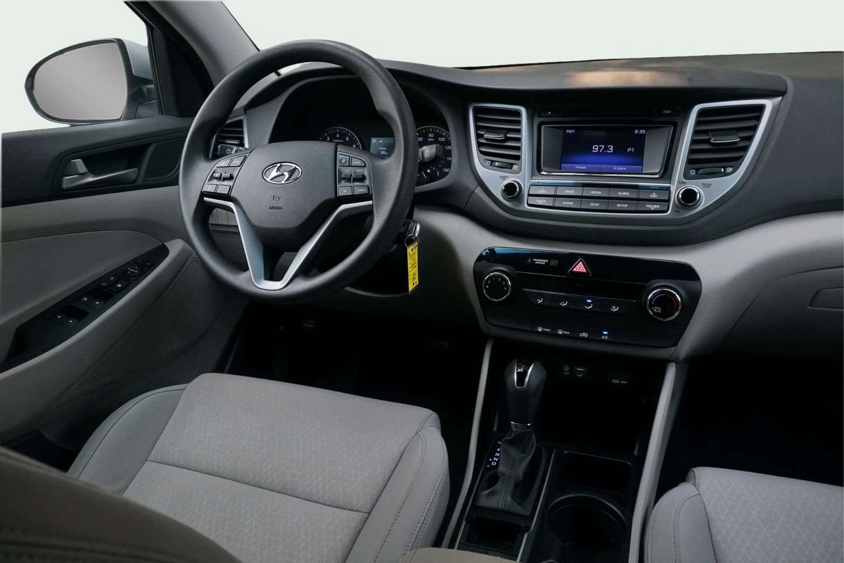 Used 2017 Hyundai Tucson SE w/ SE Popular Package 02 AWD/4WD image 22