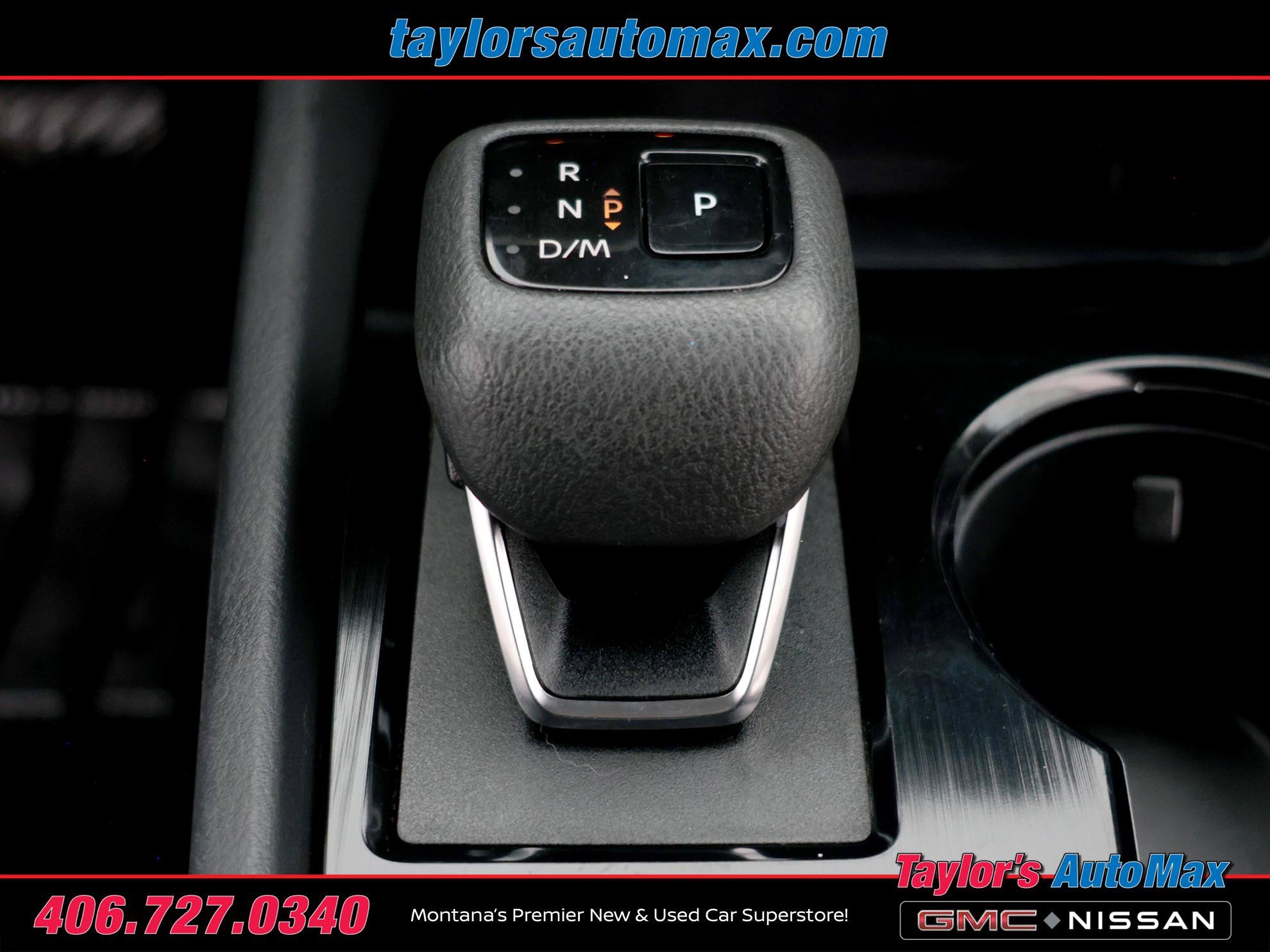 Used 2024 Nissan Rogue S AWD/4WD image 21