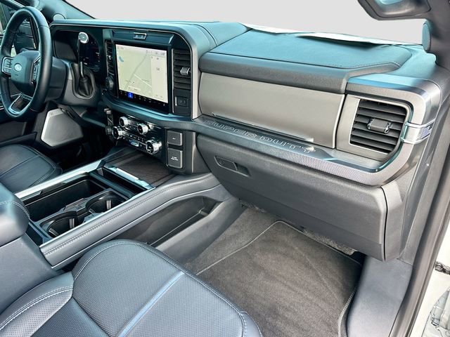 Used 2025 Ford F350 Platinum image 30
