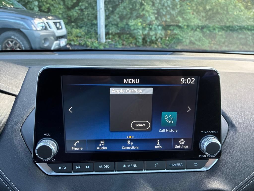 Certified 2023 Nissan Sentra SV FWD image 16