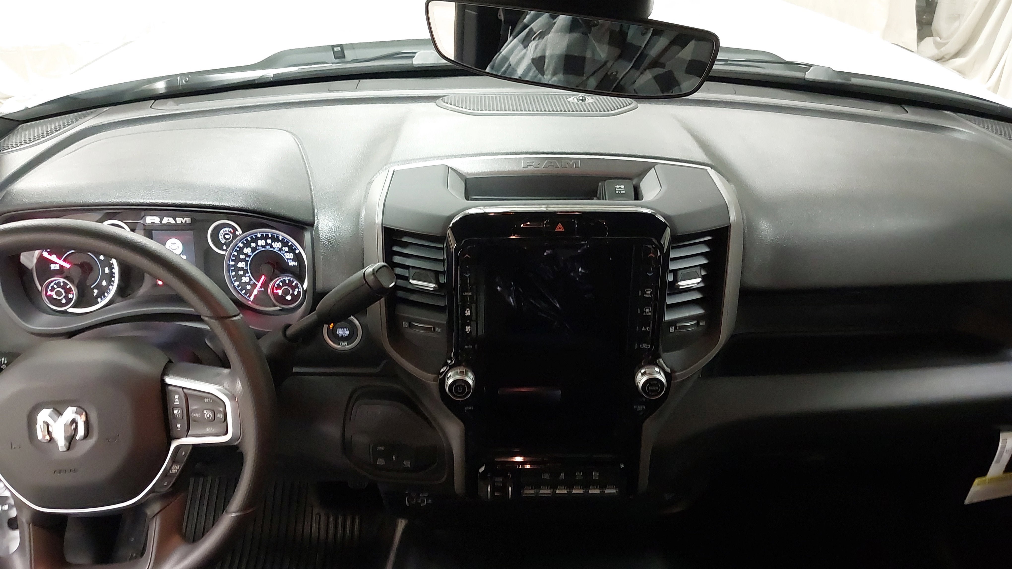New 2026 RAM 2500 Tradesman AWD/4WD image 26