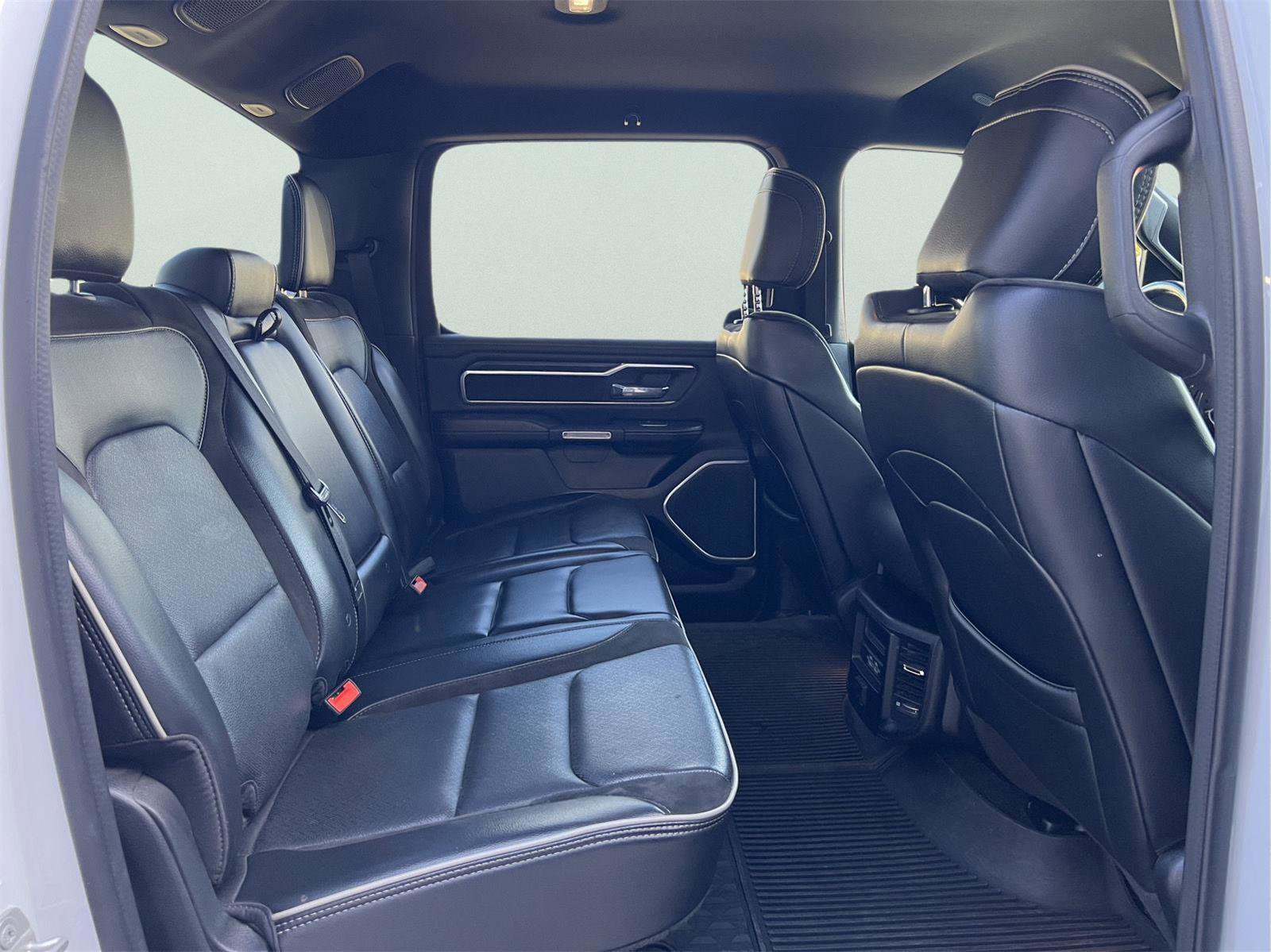 Used 2023 RAM 1500 Laramie image 15