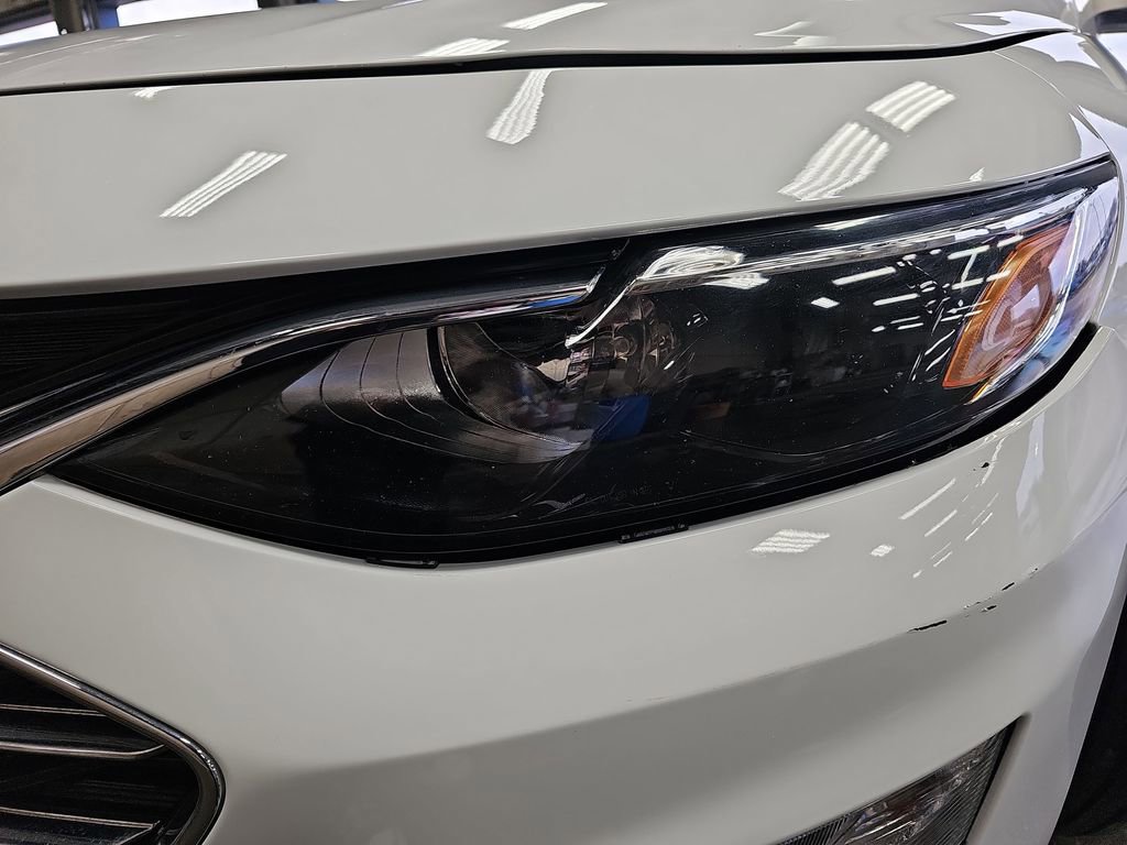 Used 2024 Chevrolet Malibu LT image 30