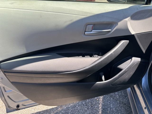 Used 2021 Toyota Corolla LE image 15