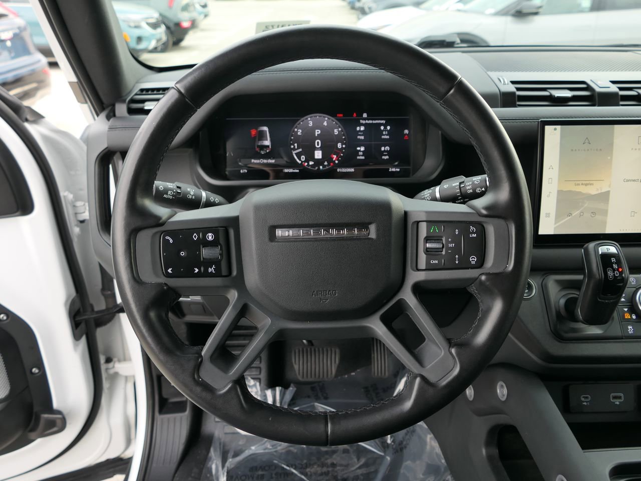 Used 2024 Land Rover Defender 130 X-Dynamic SE image 21