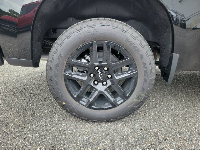 New 2026 Chevrolet Silverado 1500 High Country w/ Midnight Edition RWD image 5
