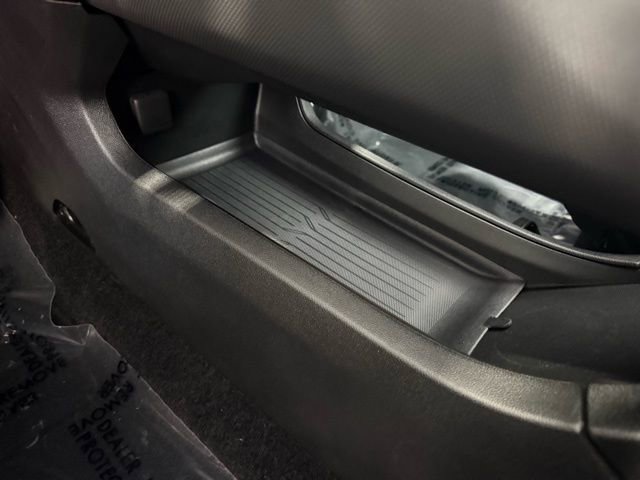 New 2026 Chevrolet Equinox EV RS image 38