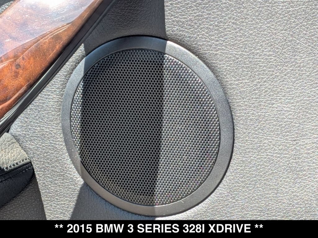 Used 2015 BMW 328i xDrive Sedan AWD/4WD image 25
