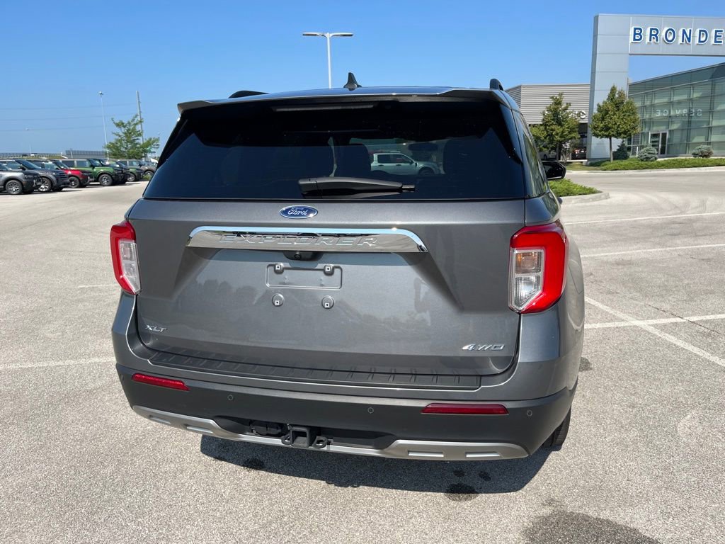 Used 2023 Ford Explorer XLT w/ Equipment Group 202A image 40