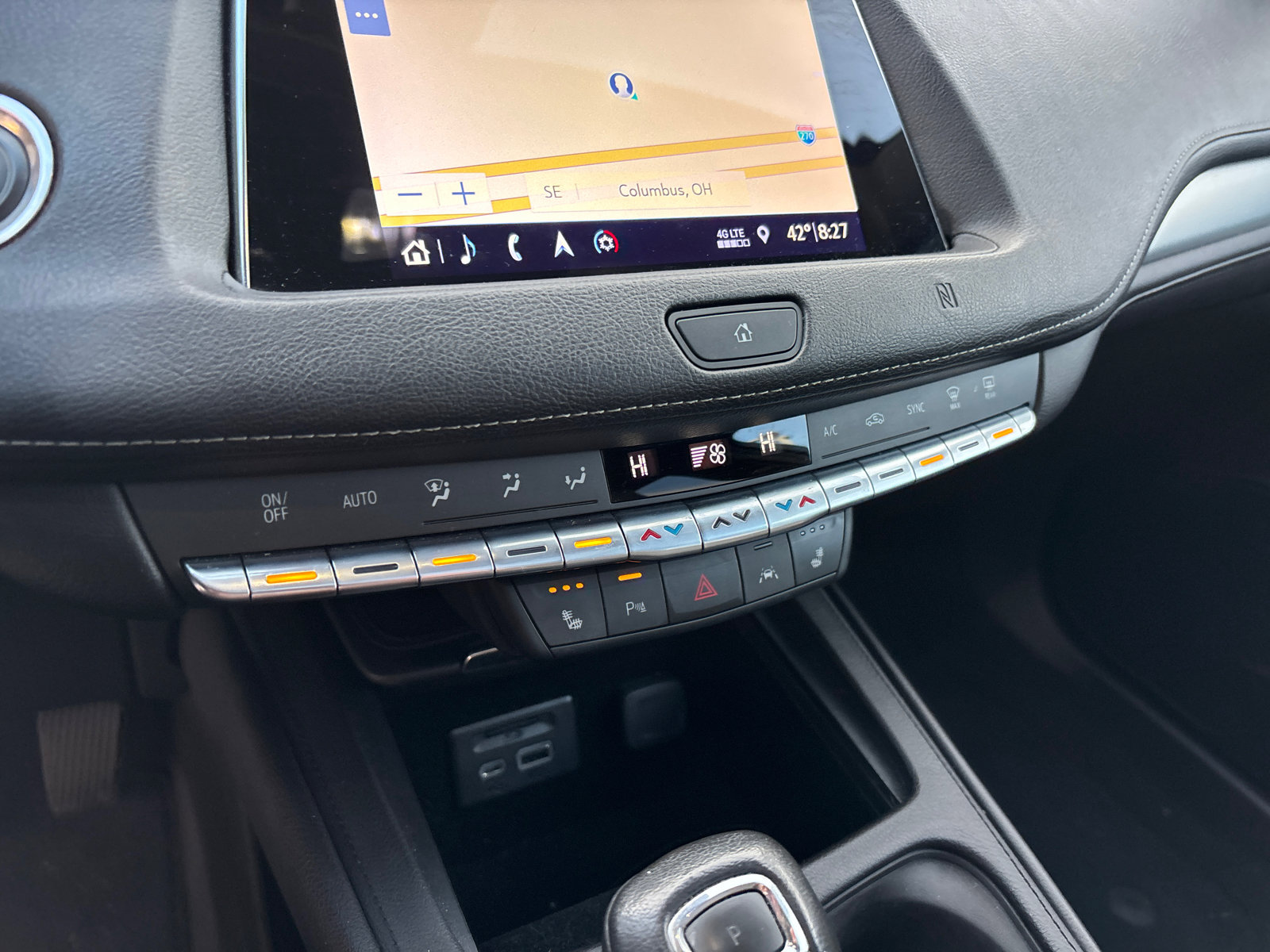 Used 2019 Cadillac XT4 Premium Luxury w/ Cold Weather Package image 21