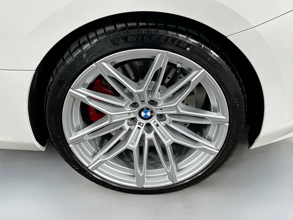 Used 2025 BMW M2 w/ Lighting Package RWD image 32