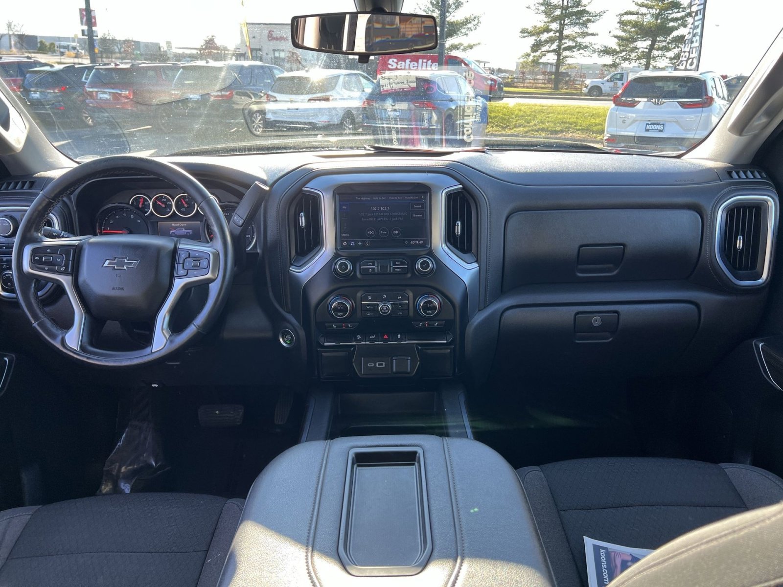 Used 2021 Chevrolet Silverado 1500 LT Trail Boss image 22