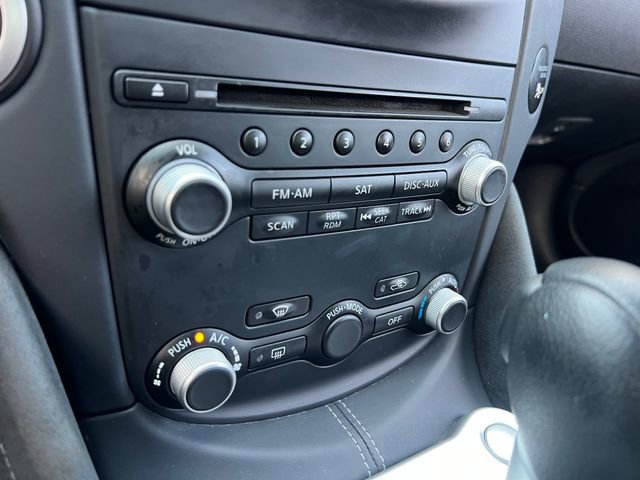 Used 2019 Nissan 370Z Touring image 25