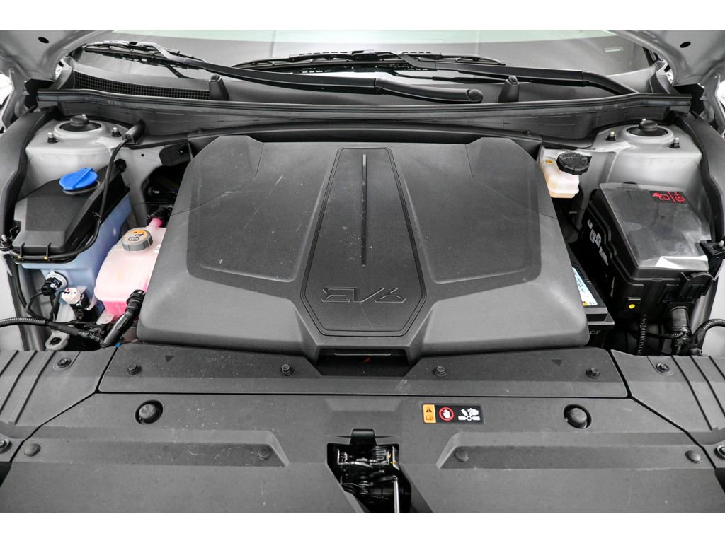 Used 2025 Kia EV6 Light w/ Light LR Technology Package image 36