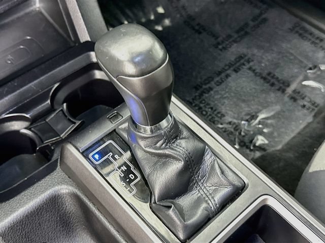 Certified 2022 Toyota Tacoma TRD Off-Road w/ Technology Package AWD/4WD image 18