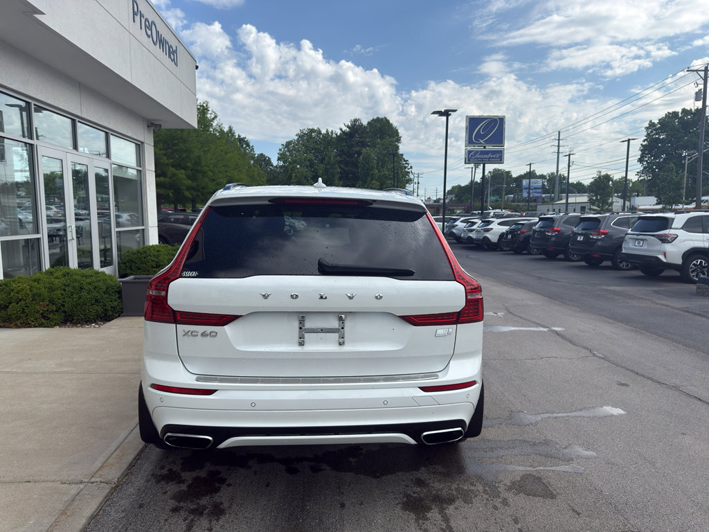 Used 2021 Volvo XC60 T8 R-Design w/ Advanced Package AWD/4WD image 4