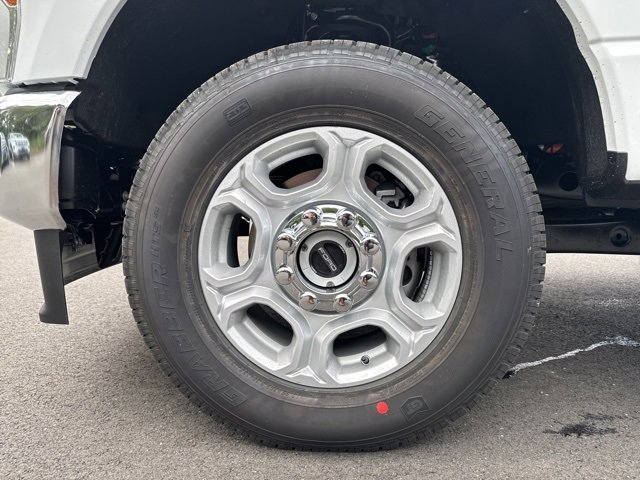 New 2026 Ford F250 XLT image 9