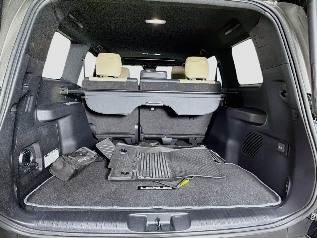 Used 2026 Lexus GX 550 w/ Accessory Package (CT) AWD/4WD image 28