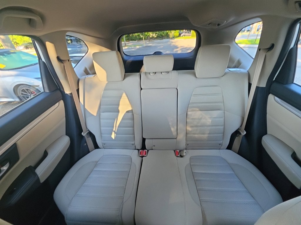 Used 2017 Honda CR-V LX image 29