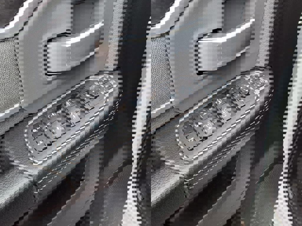 Used 2023 RAM 2500 Big Horn w/ Level 1 Equipment Group image 34