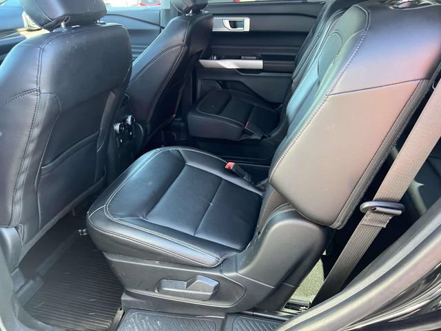 Certified 2023 Ford Explorer Limited w/ Equipment Group 301A AWD/4WD image 12